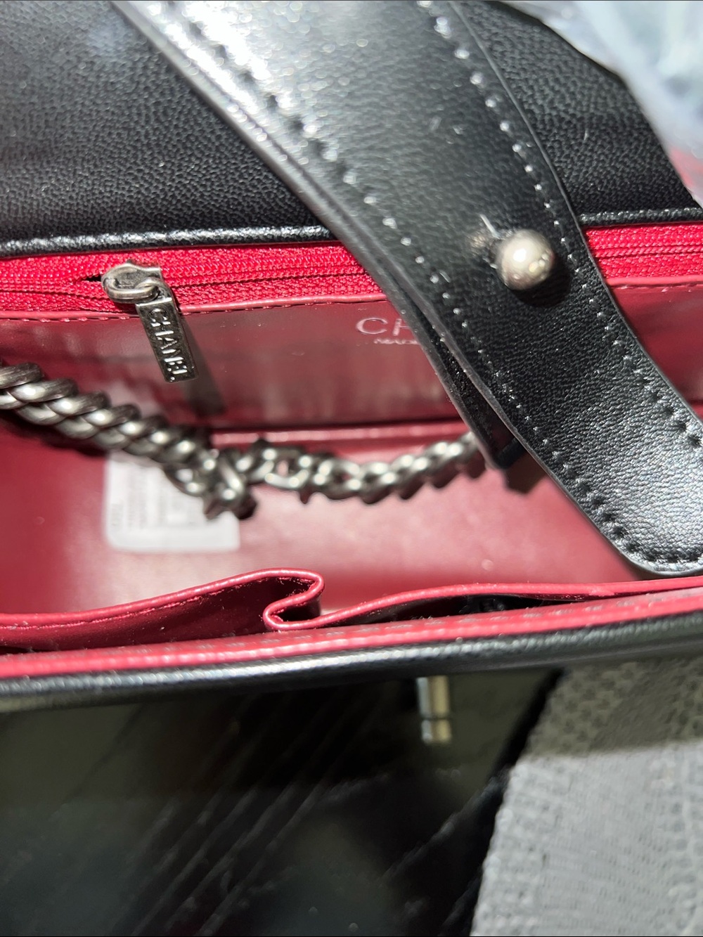 Black Quilted Leather Shoulder Bag - Picture 4 of 4